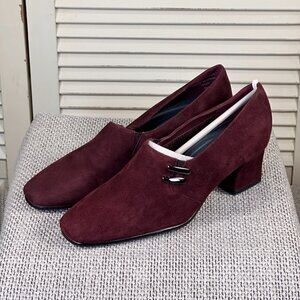 New Karen Scott Riley Burgundy Suede Vintage Classic Block Heels Shoes Size 7 M
